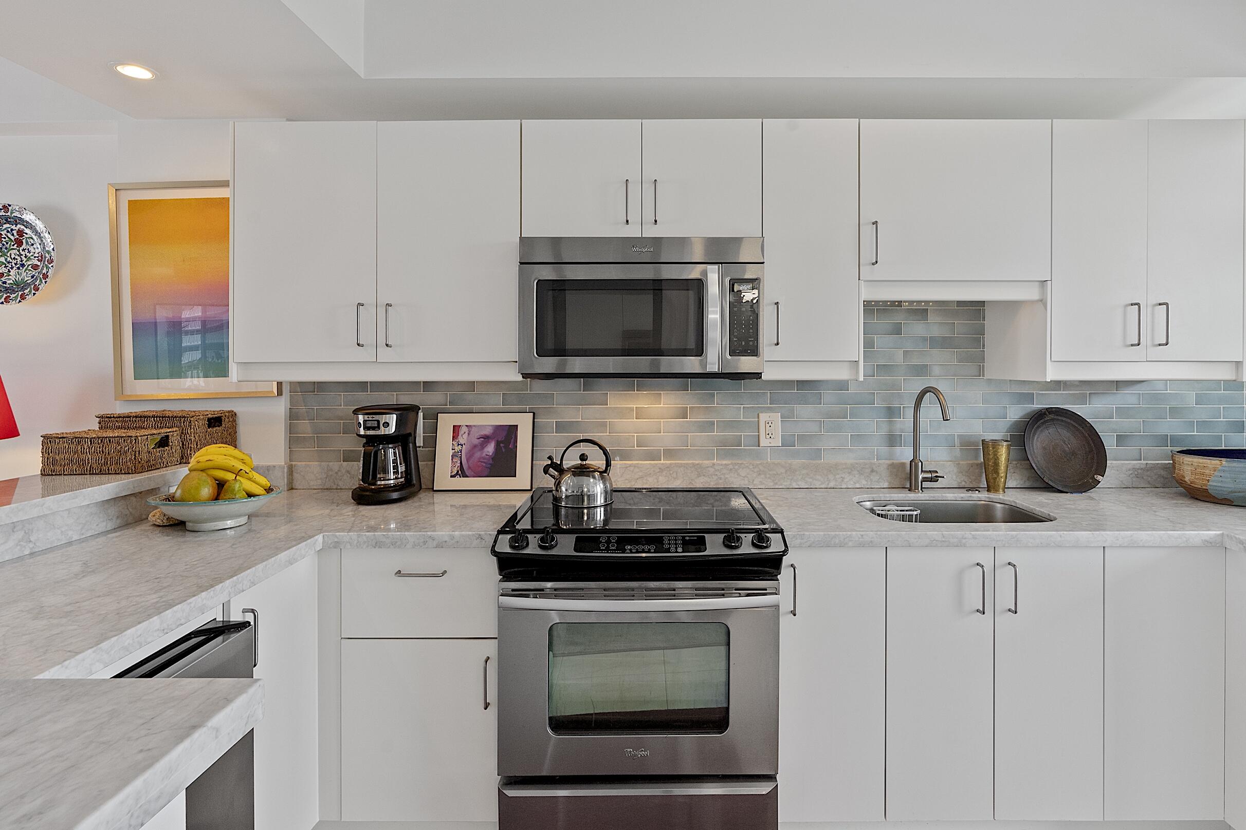 1920 S Ocean Drive 1207