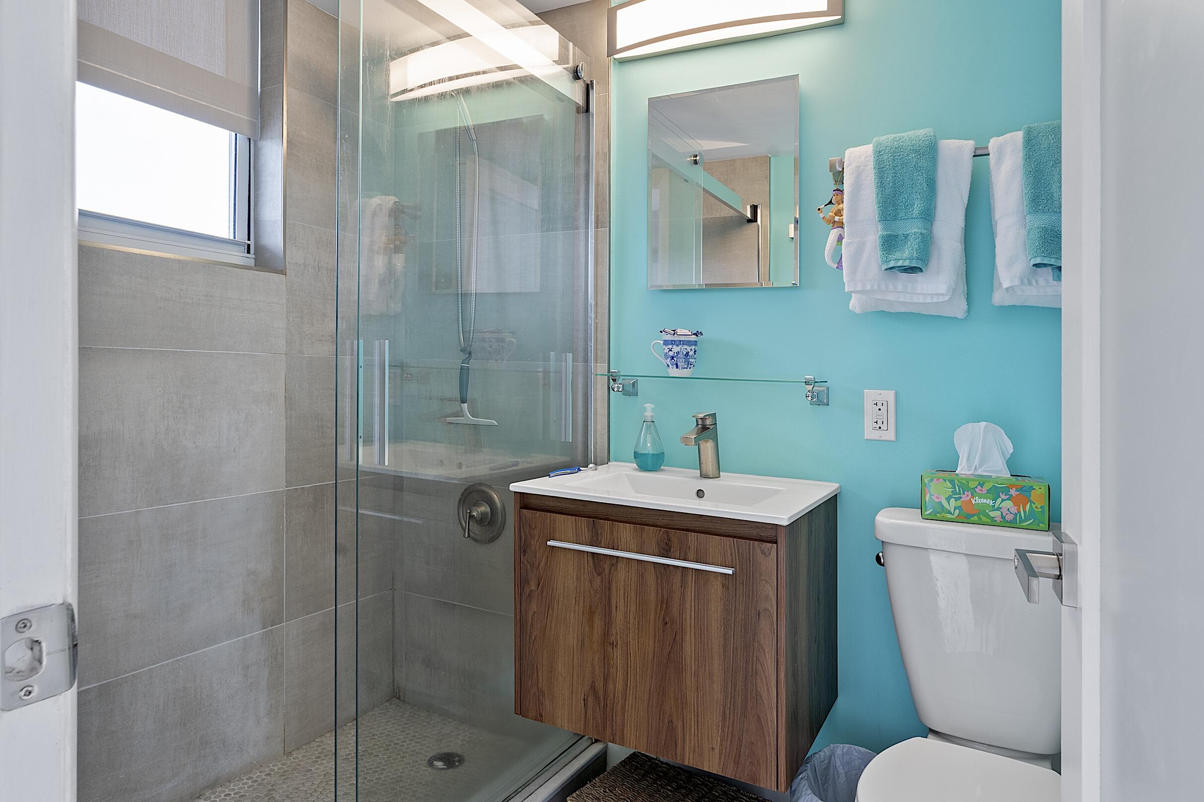 ATLANTIC TOWERS CO-OP - Residential