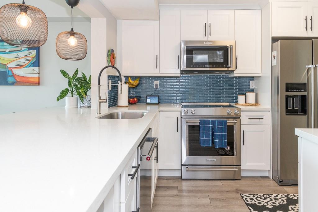 Tides at Bridgeside Sq - Residential
