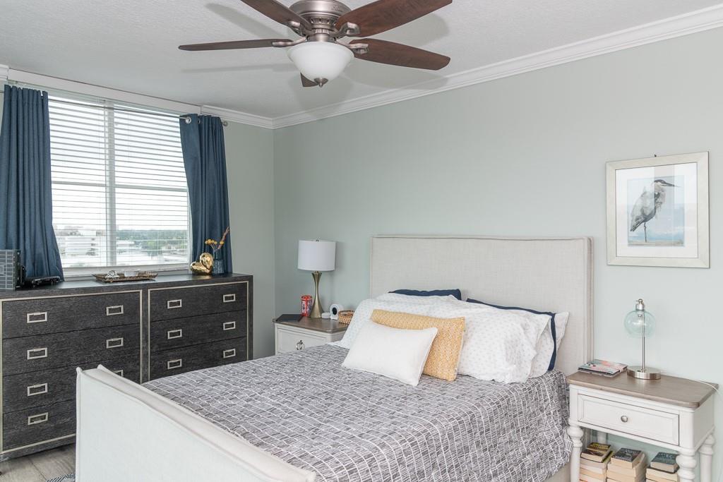 Tides at Bridgeside Sq - Residential