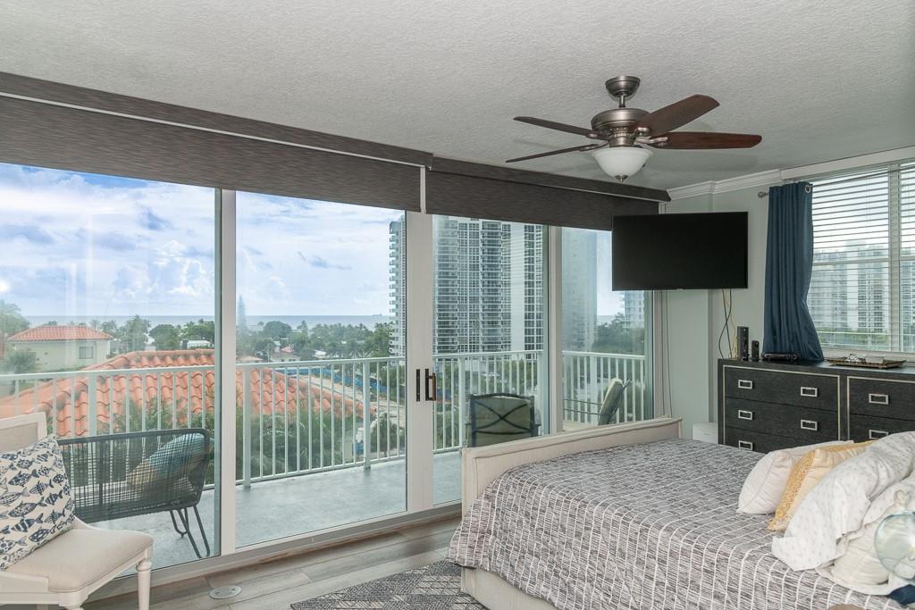 Tides at Bridgeside Sq - Residential