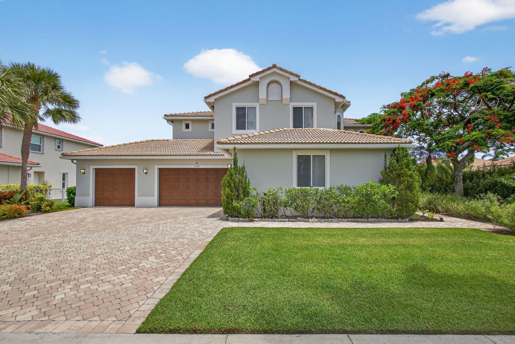 Photo of 11587 MANATEE BAY Lane, Wellington, FL 33449 (MLS # B26080057)