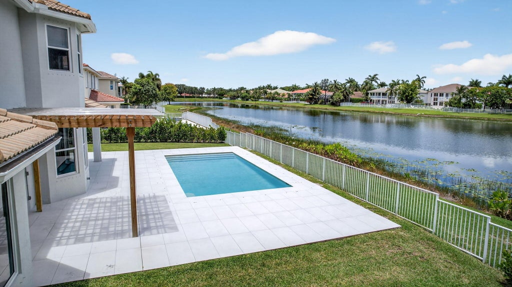 Photo of 11587 MANATEE BAY Lane, Wellington, FL 33449 (MLS # B26080057)