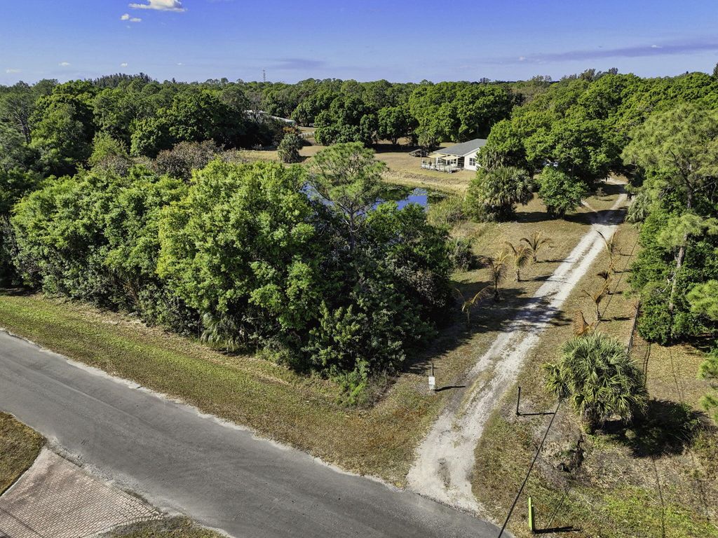 Photo of 17619 103rd Terrace N, Jupiter, FL 33478 (MLS # R11164749)