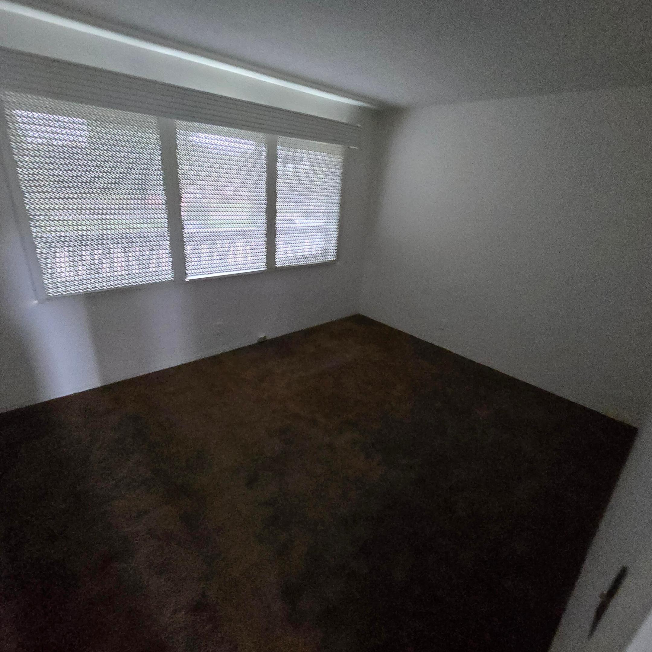 WOODSTOCK LODGE CONDO - Residential