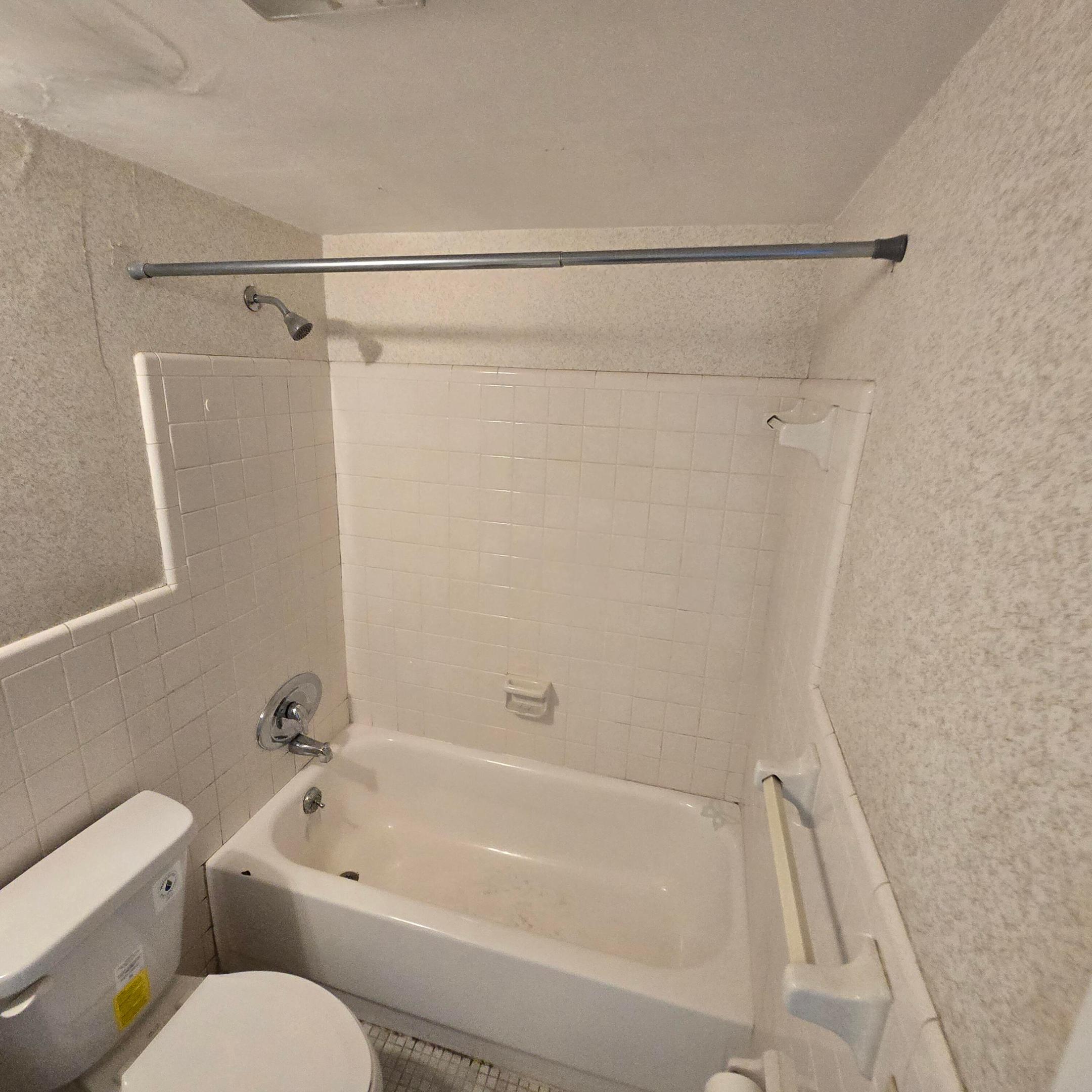 WOODSTOCK LODGE CONDO - Residential