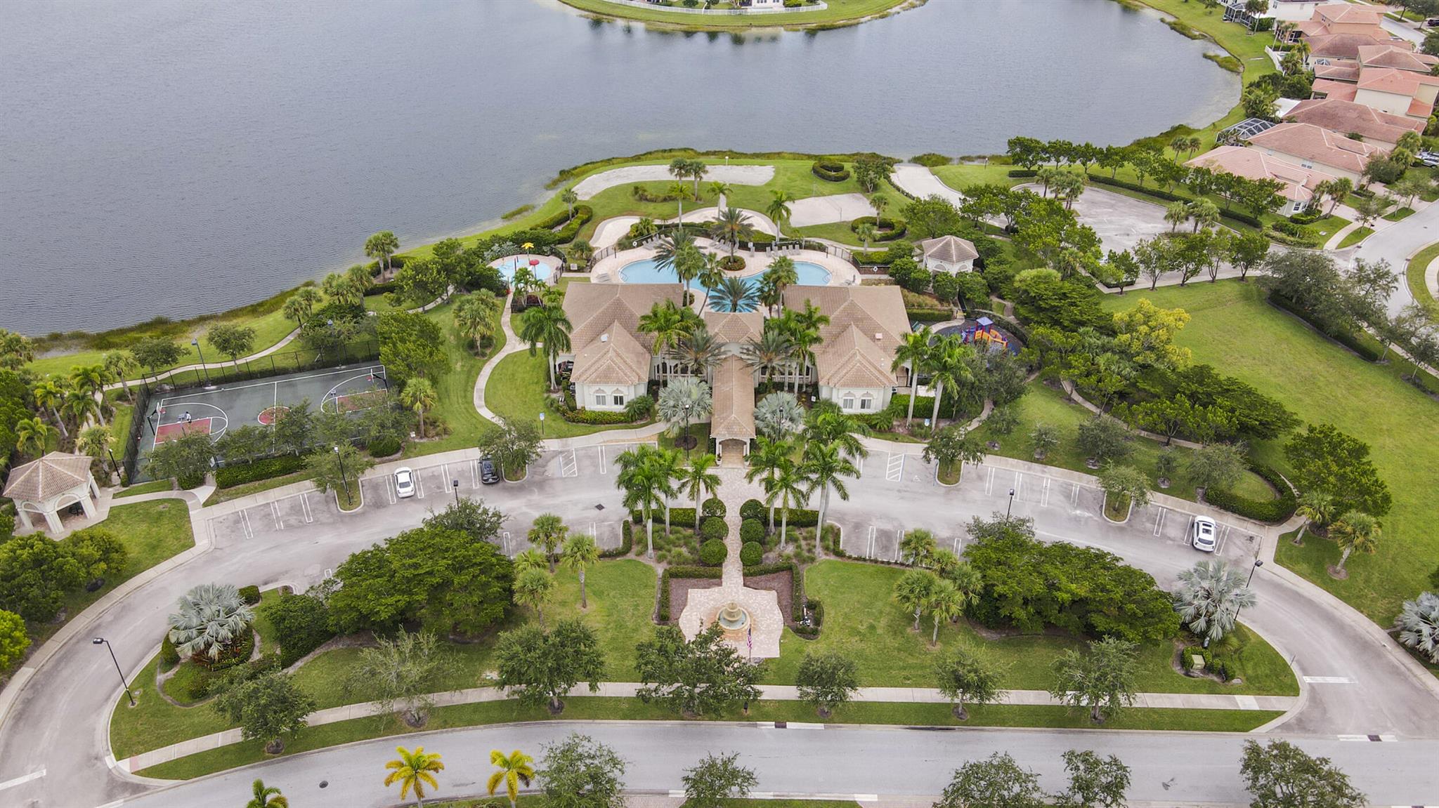 VIZCAYA FALLS PLAT 1 - Residential