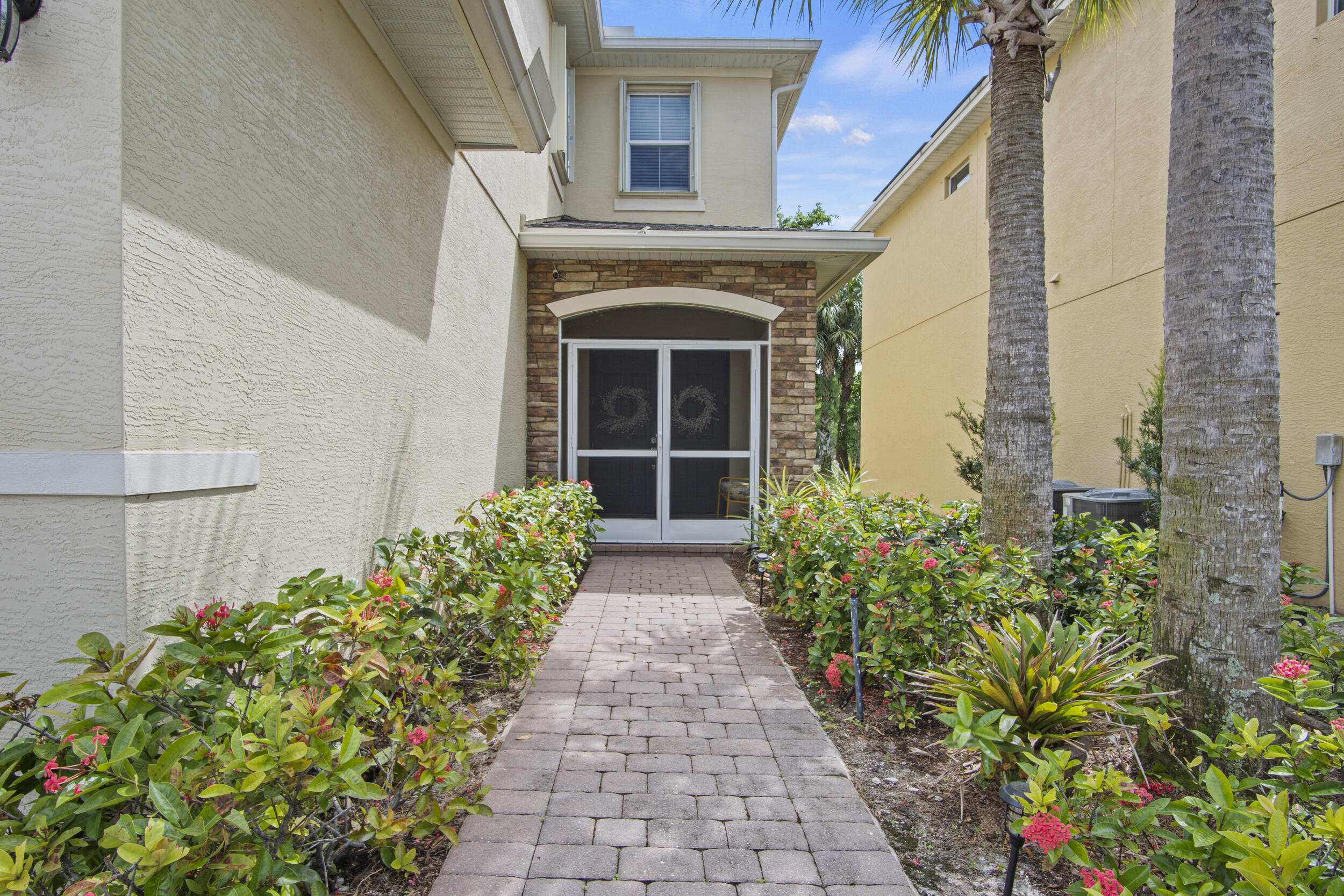 VIZCAYA FALLS PLAT 1 - Residential