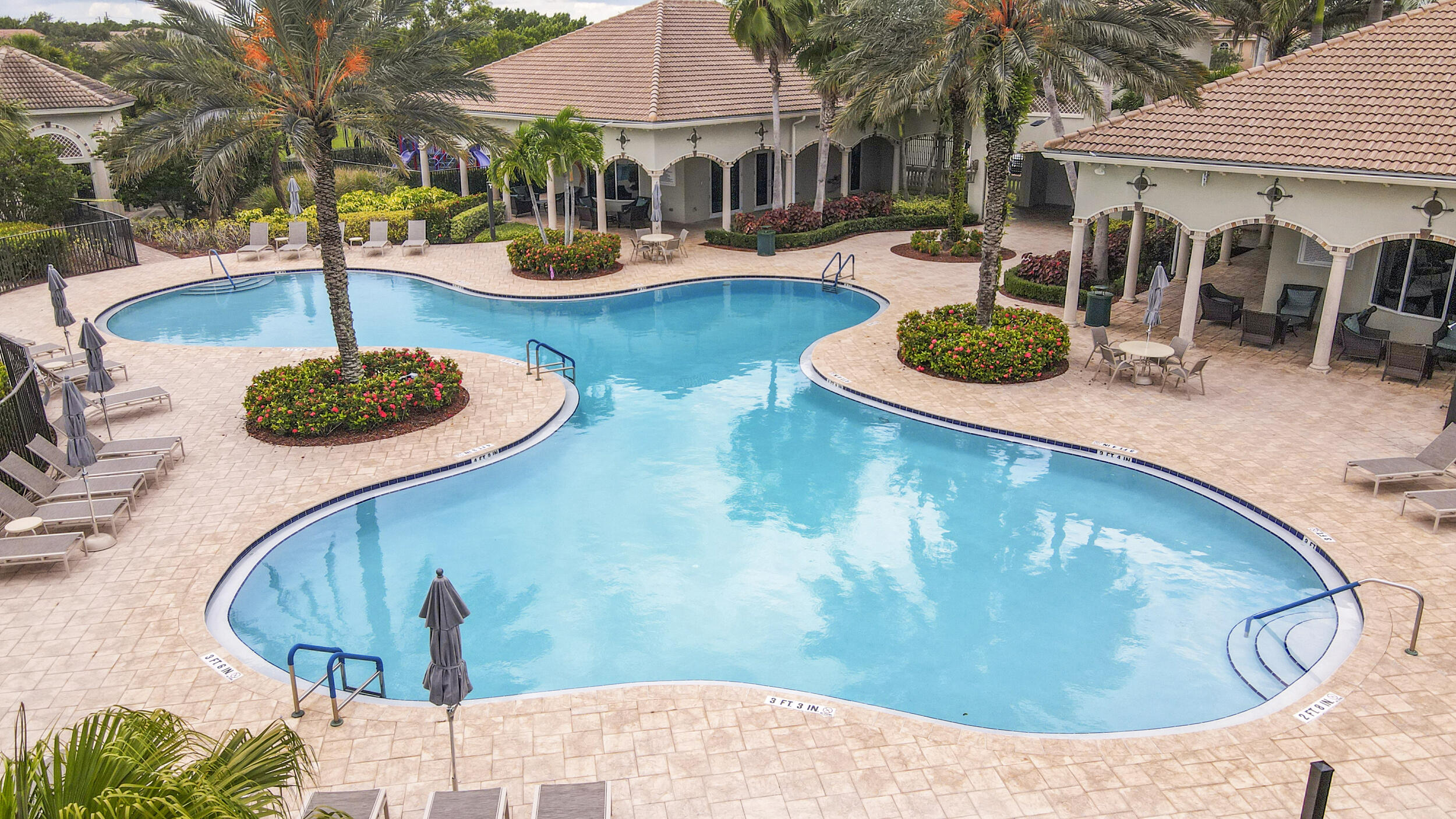 VIZCAYA FALLS PLAT 1 - Residential