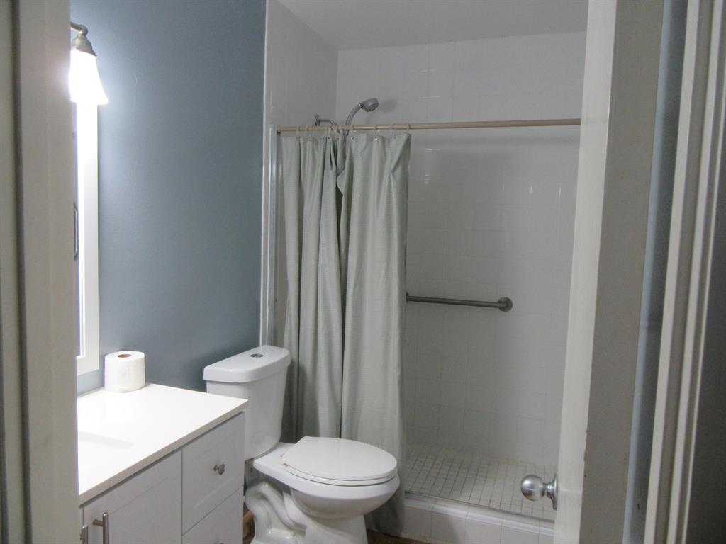 GOLDEN LAKES VILLAGE CONDO G - Residential