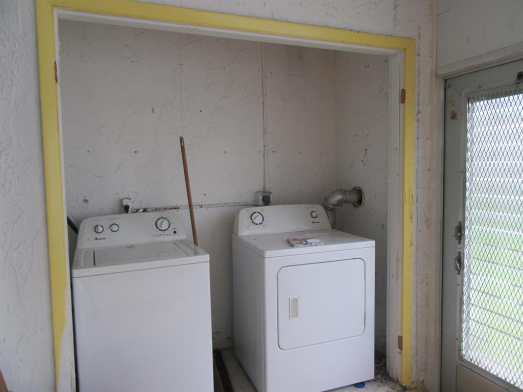 GOLDEN LAKES VILLAGE CONDO G - Residential