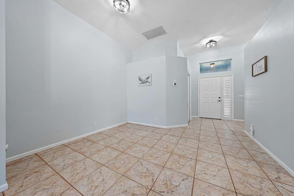Photo of 6440 Mullin Street, Jupiter, FL 33458 (MLS # R11056541)