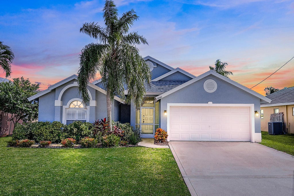 Photo of 6440 Mullin Street, Jupiter, FL 33458 (MLS # R11056541)