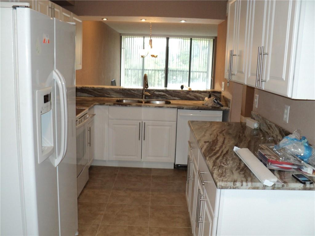 Boca Bayou - Residential