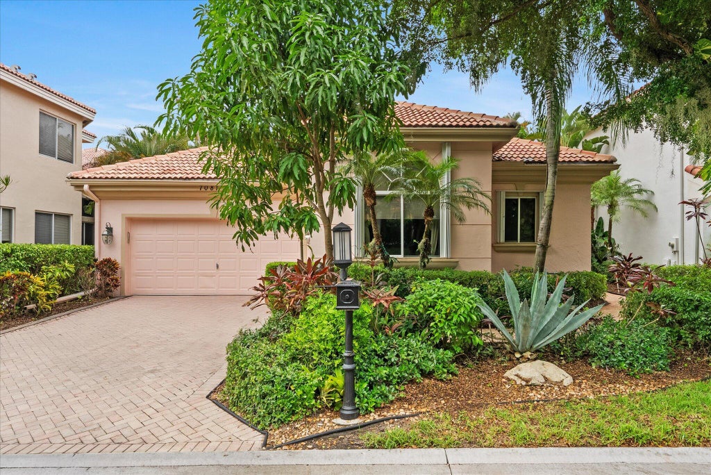 Photo of 7081 Mallorca Crescent, Boca Raton, FL 33433 (MLS # B26029729)