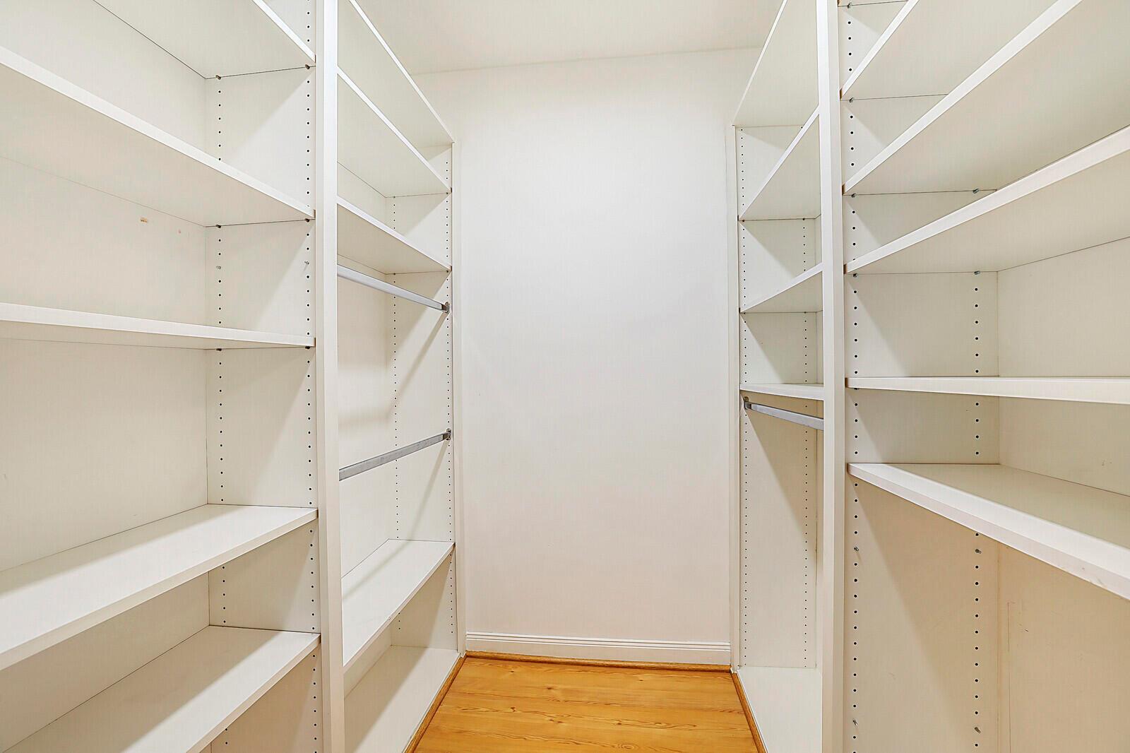 Riverwalk - Residential