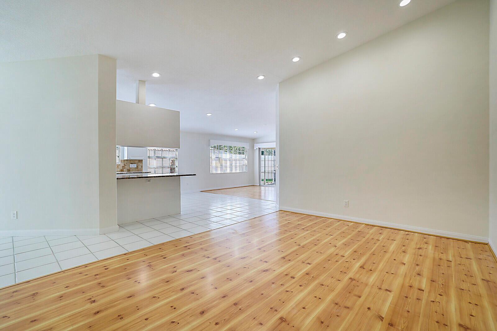 Riverwalk - Residential