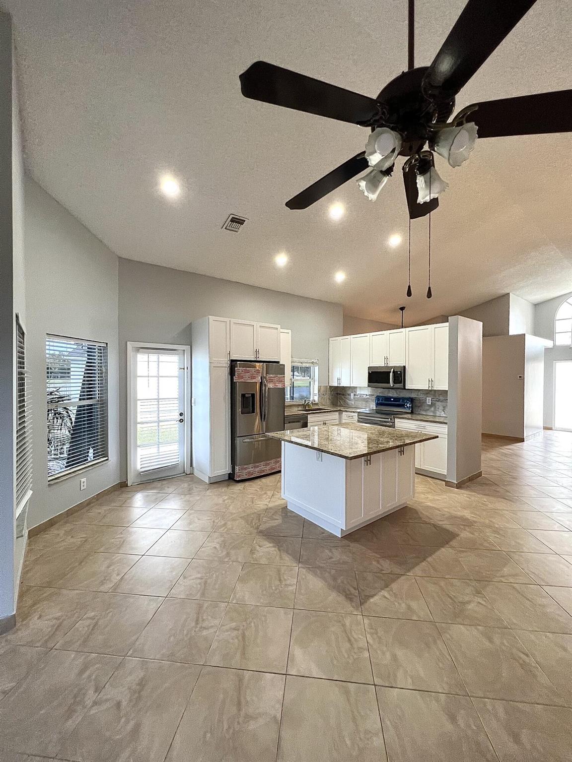 WEITZER SUB 2 - Residential Lease