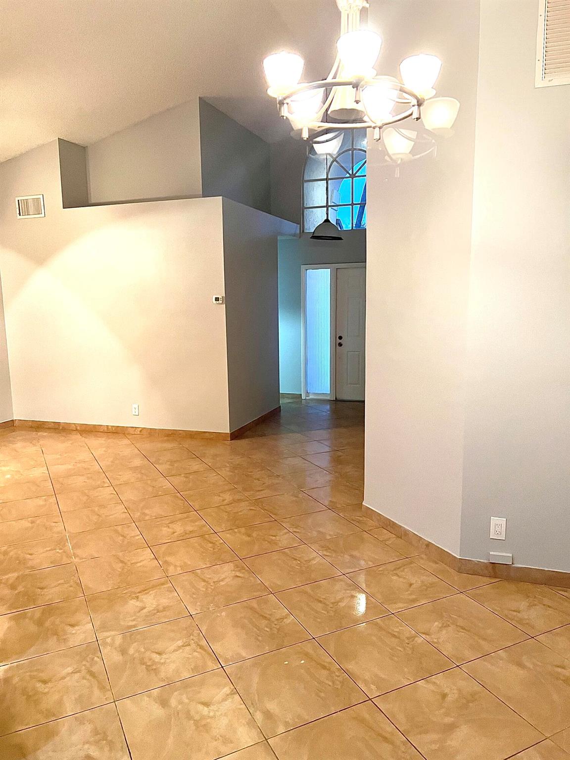 WEITZER SUB 2 - Residential Lease