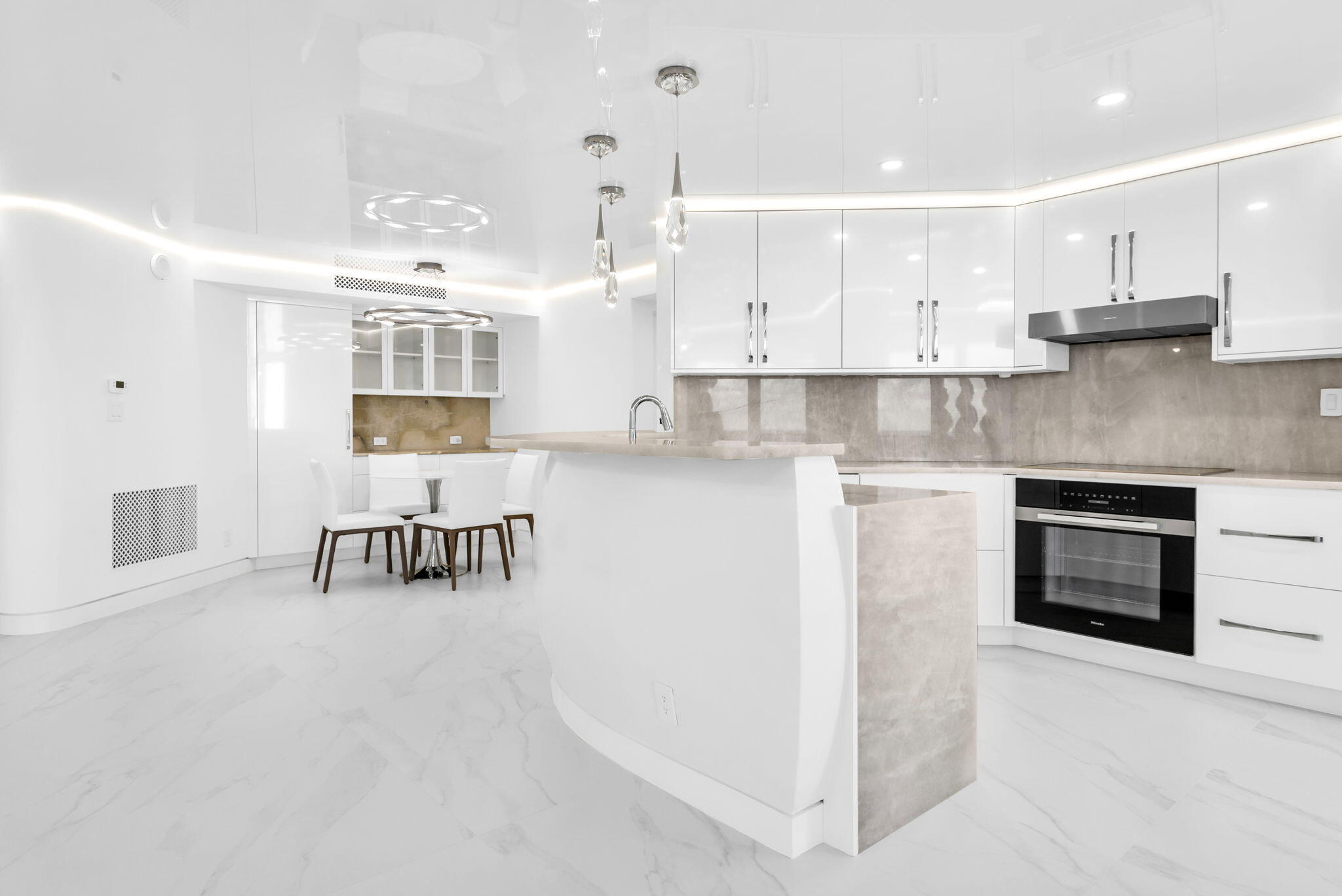 550 S Ocean Boulevard 1205