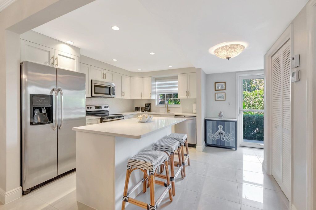 Photo of 1700 S Ocean Boulevard #3, Delray Beach, FL 33483 (MLS # R11081893)