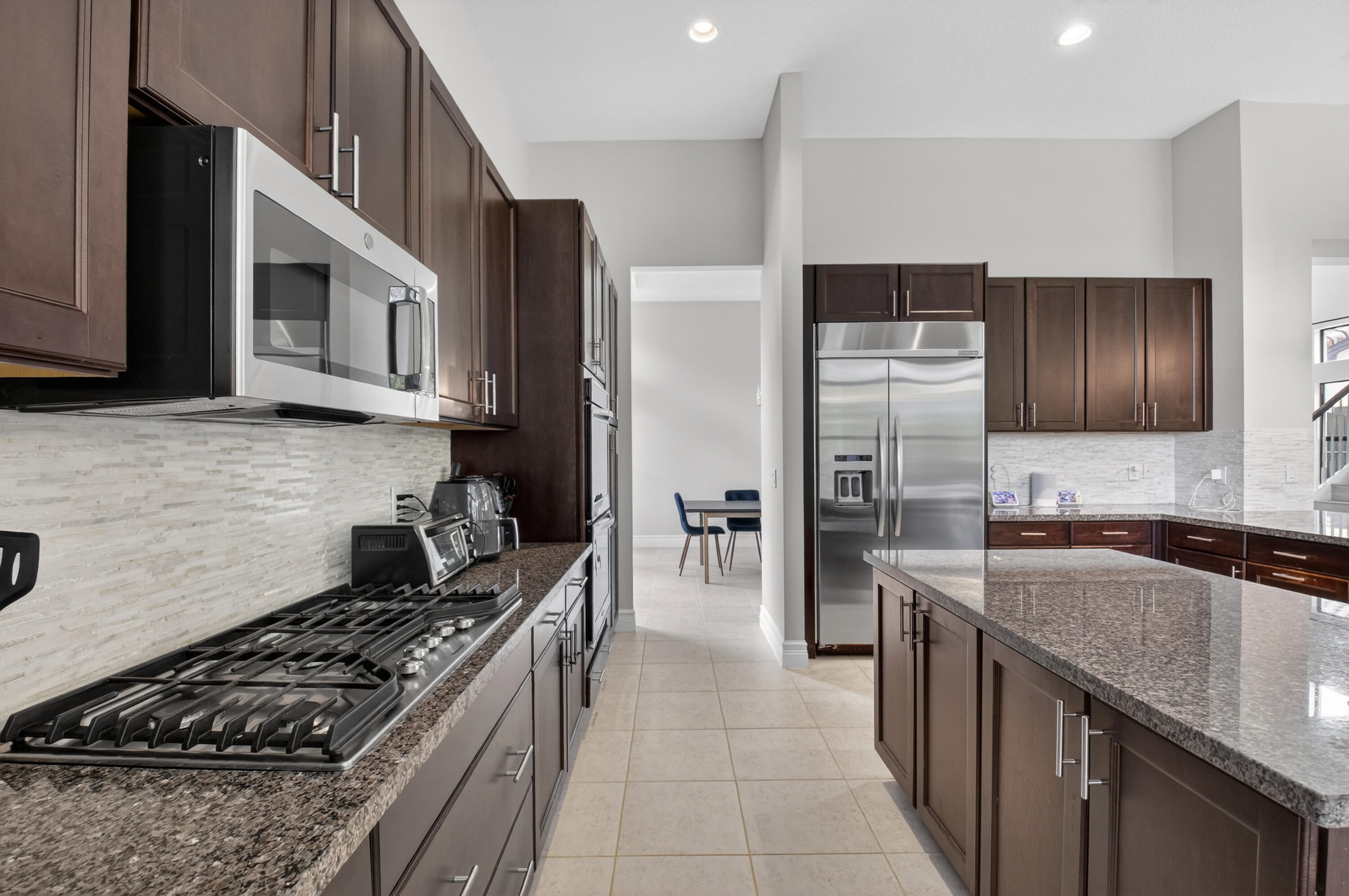 THE BRIDGES - Residential