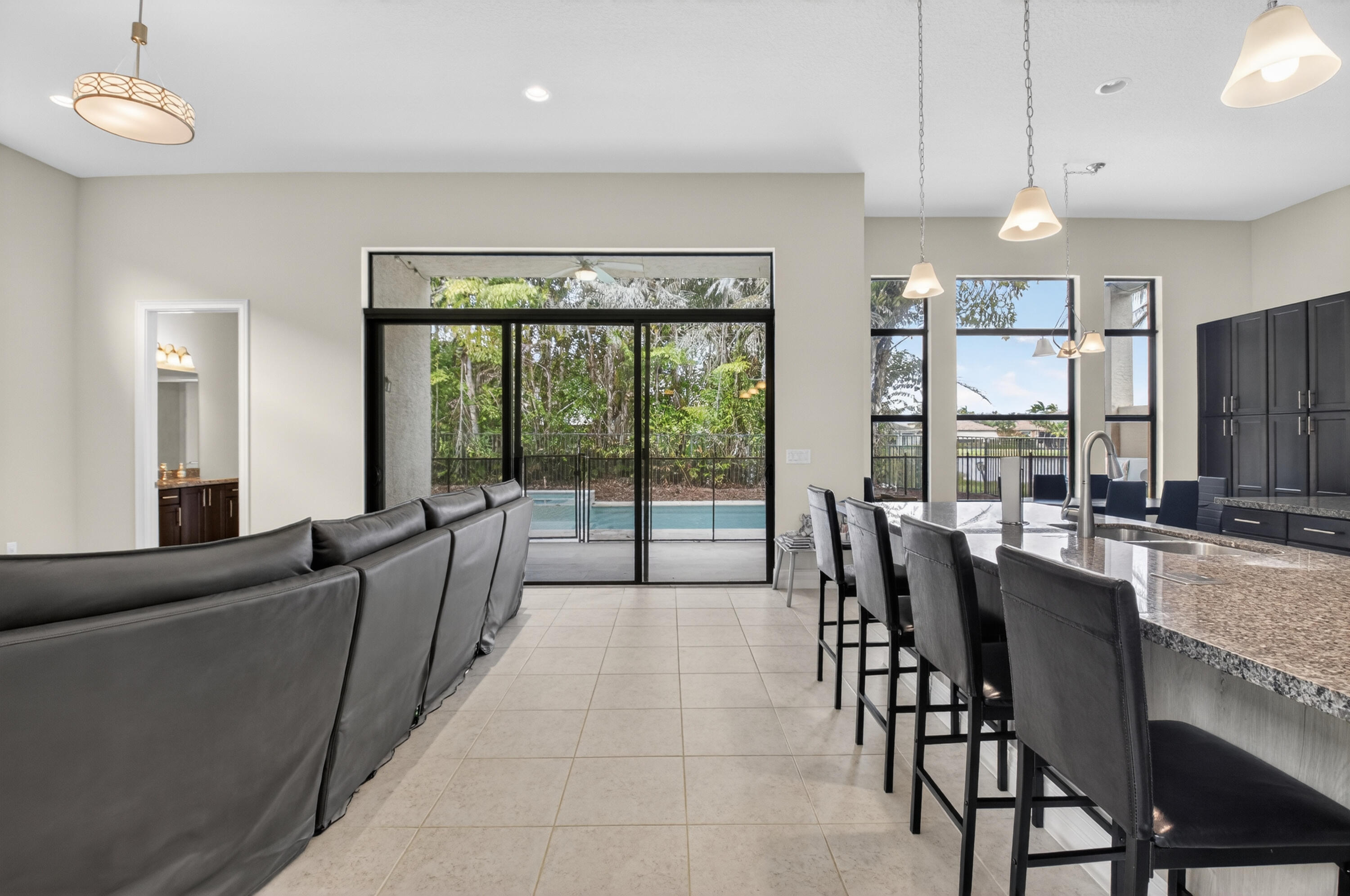 THE BRIDGES - Residential