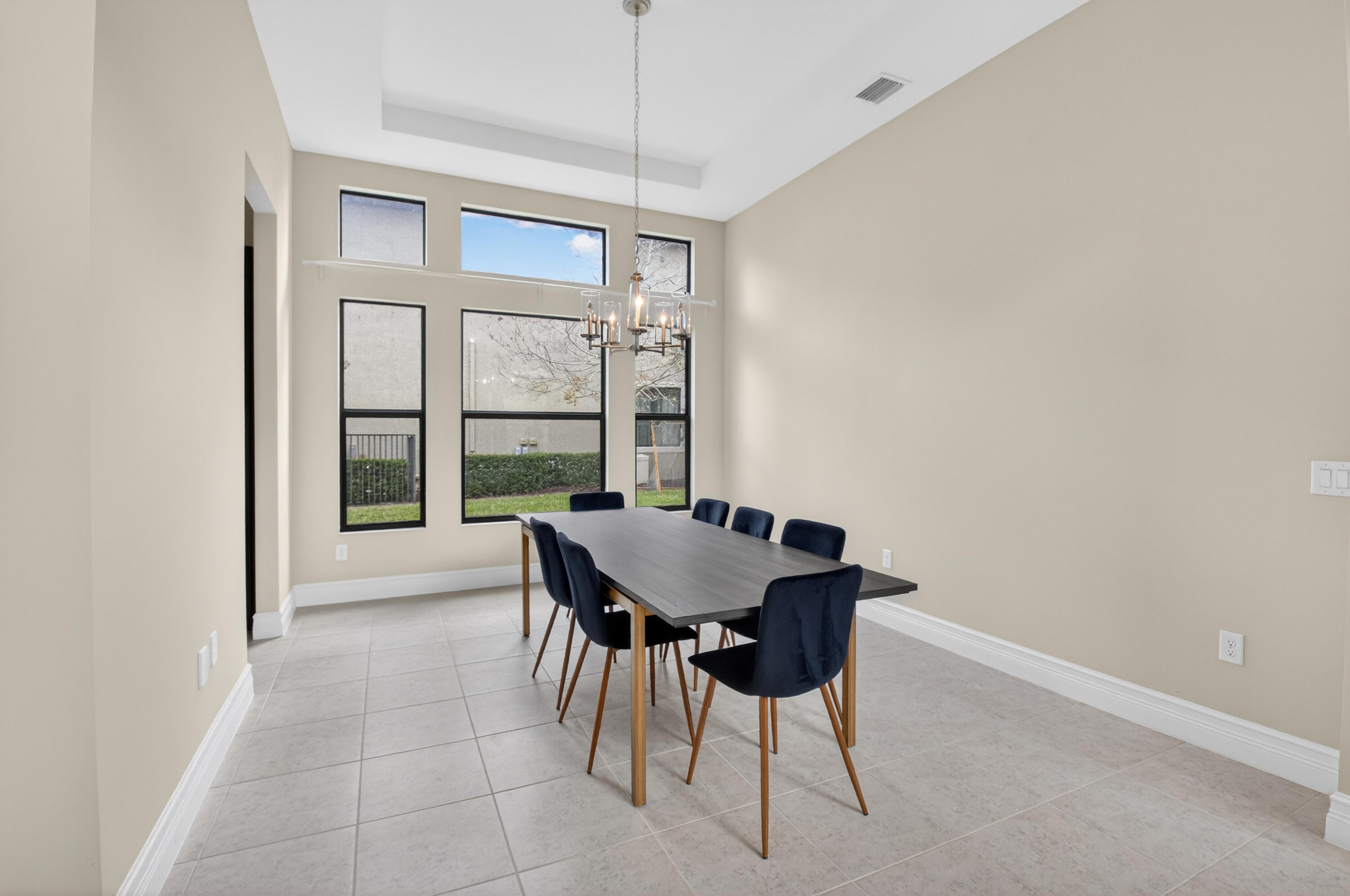 THE BRIDGES - Residential