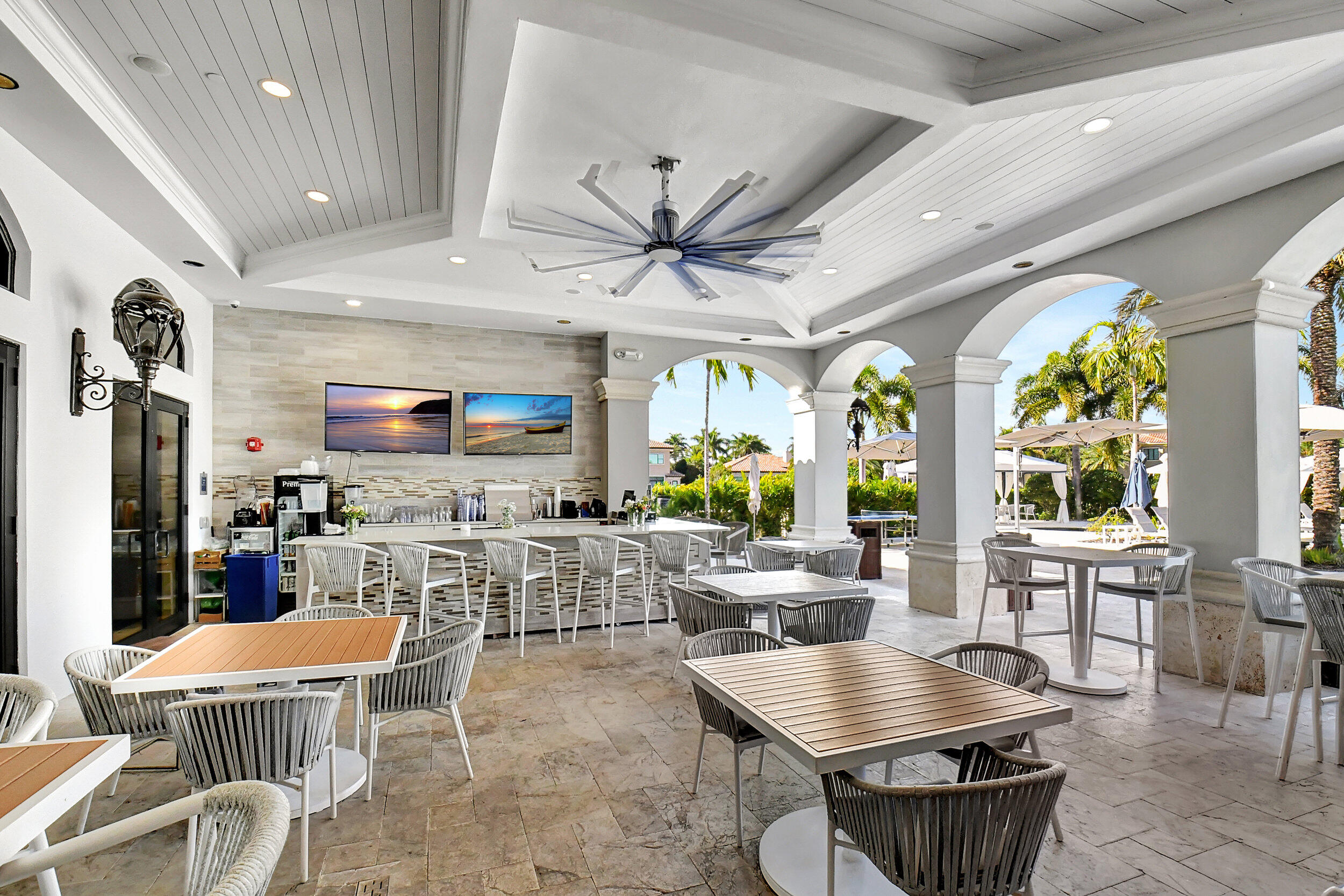 THE BRIDGES - Residential