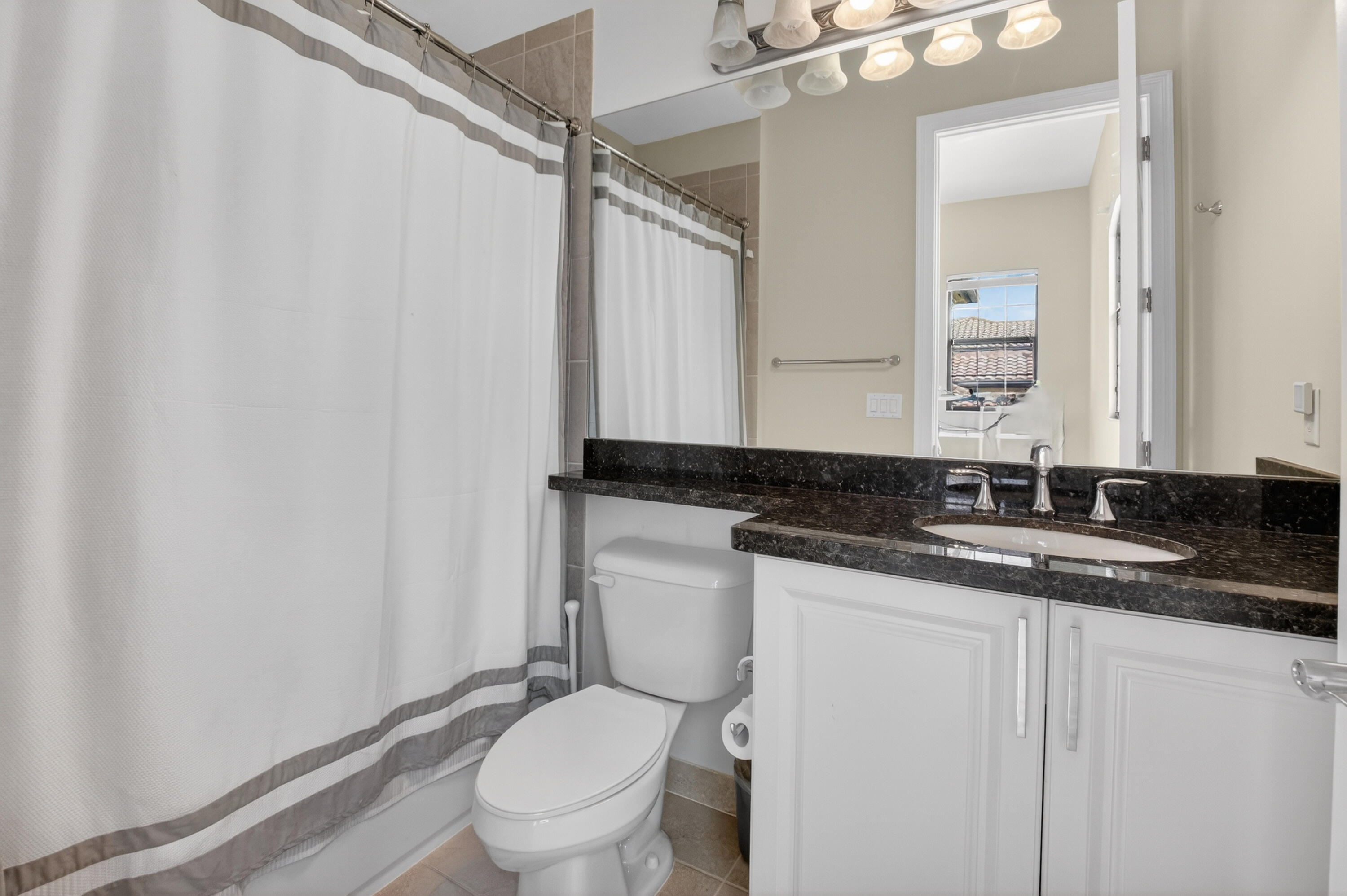 THE BRIDGES - Residential