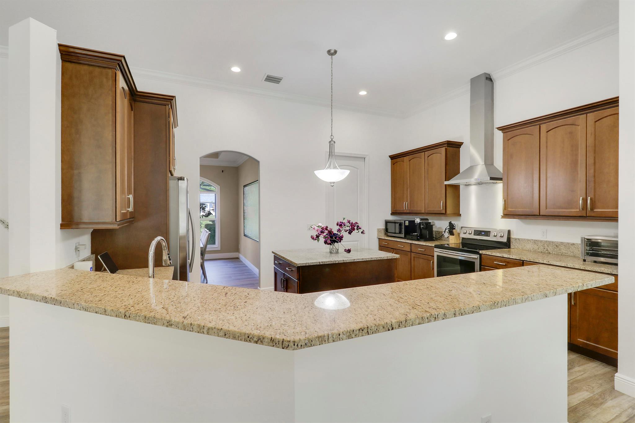 16-41-41~ S 239 FT OF NLY - Residential