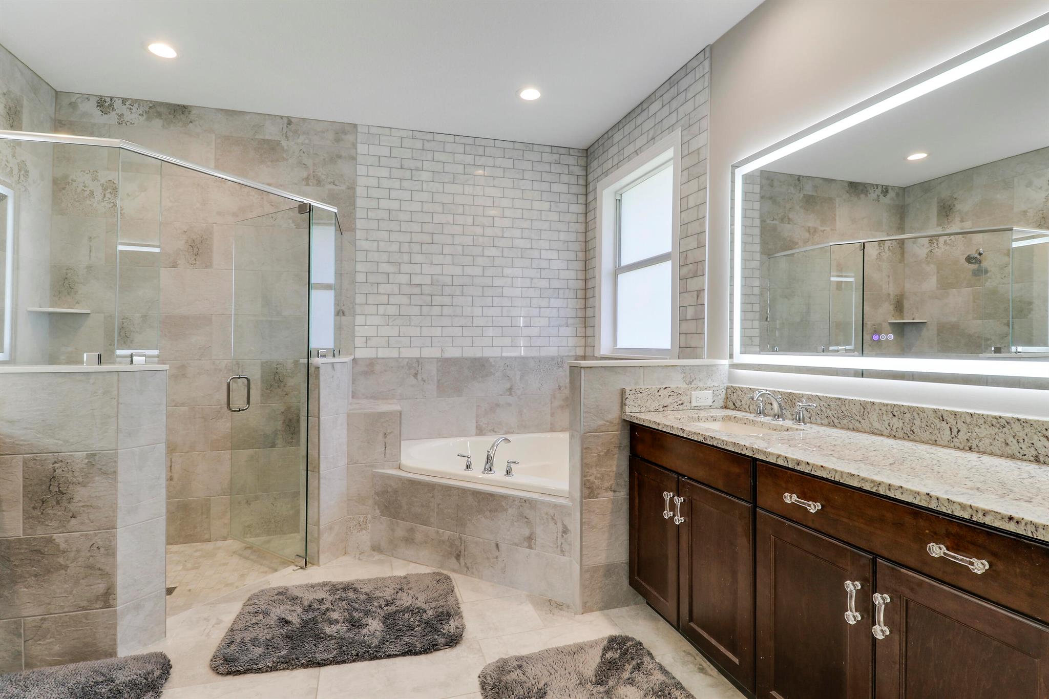 16-41-41~ S 239 FT OF NLY - Residential