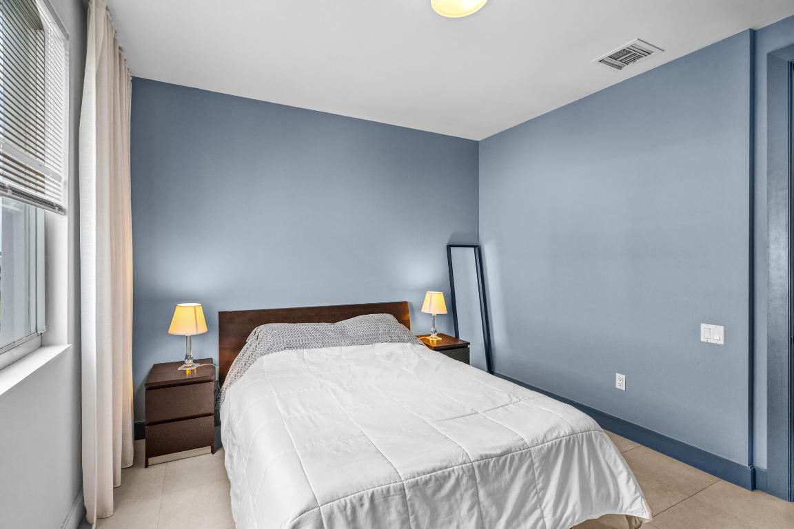 111 SE 2nd Street 401