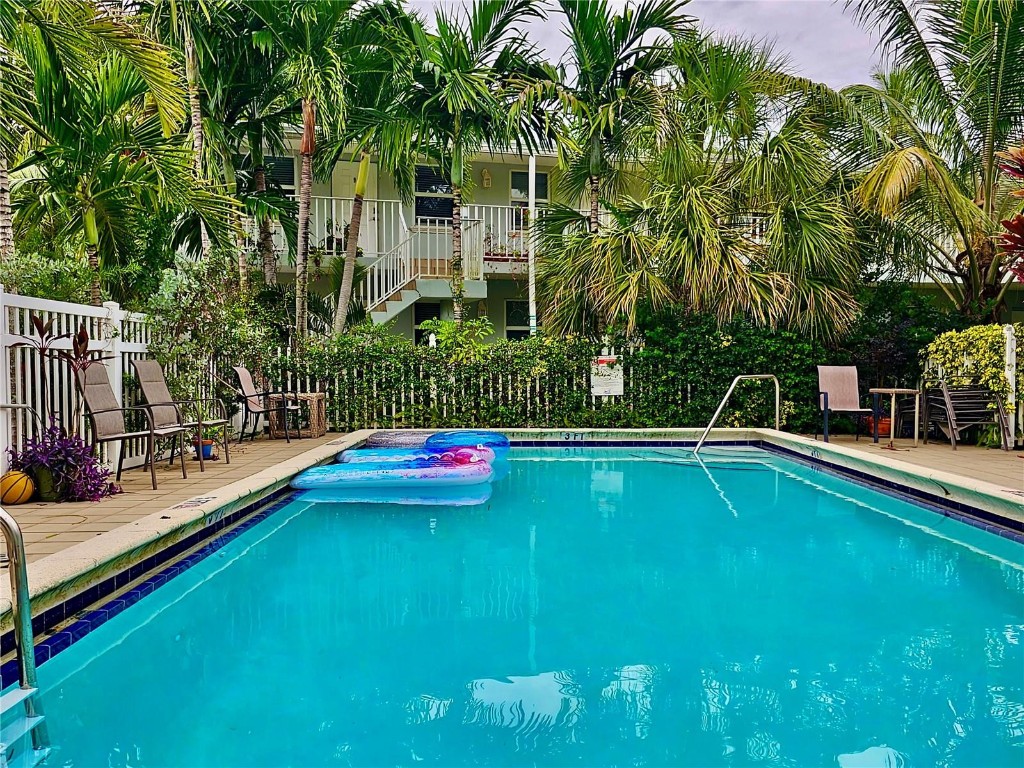 Victoria Park Breezes - Residential