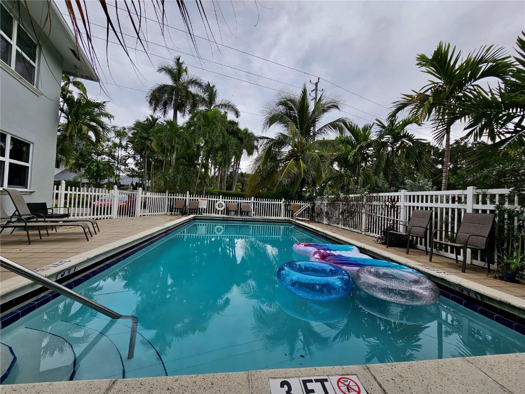 Victoria Park Breezes - Residential