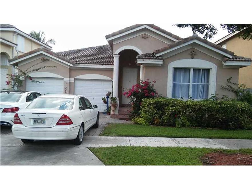 : BEST OPPORTUNITY TO RENT IN THE DESIRABLE COSTA BONITA GATED COMMUNITY. BEAUTIFUL 4BED /2 BATHS, KITCHEN WITH GRANITE CAUNTERTOPS,TILE FLOORING. SPACIOUS LAYOUT,READY TO MOVE, EASY TO SHOW TENNAT IS WILLING TO COOPERATE. THE SCHOOLS ARE EUGENIA B THOMAS  K-8 MEDDLE RUBEN DARIO AND RONALD REGAN DORAL HIGHT.