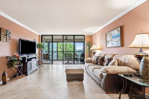 Tiny photo for 6620 Boca Del Mar Drive #Apt 507, Boca Raton, FL 33433 (MLS # B26035998)