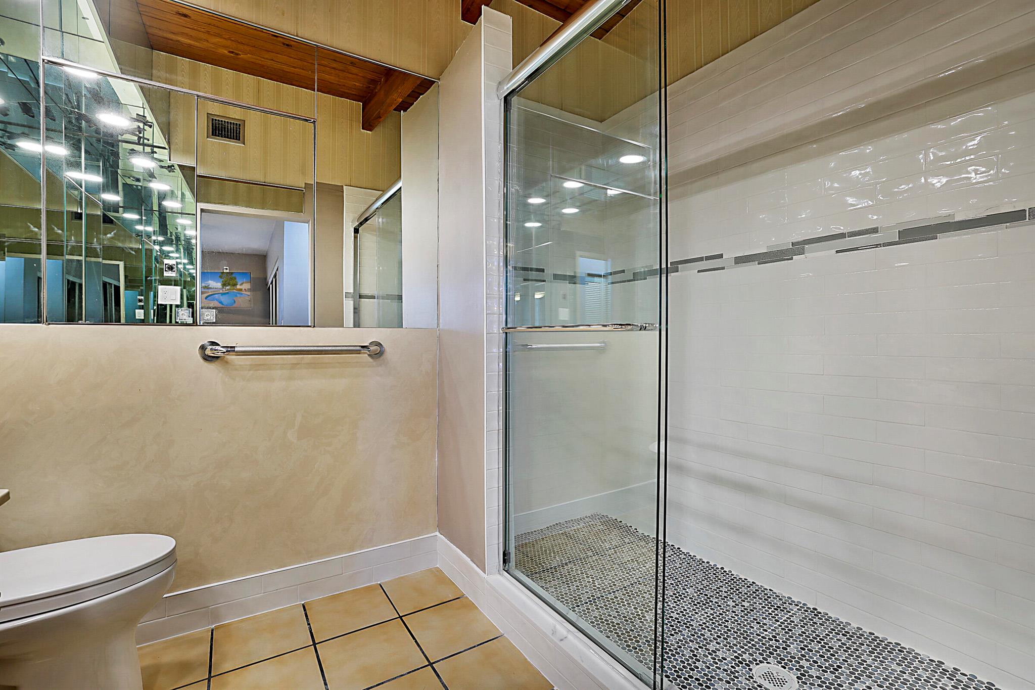 HILLSBORO SHORES SEC - Residential Lease