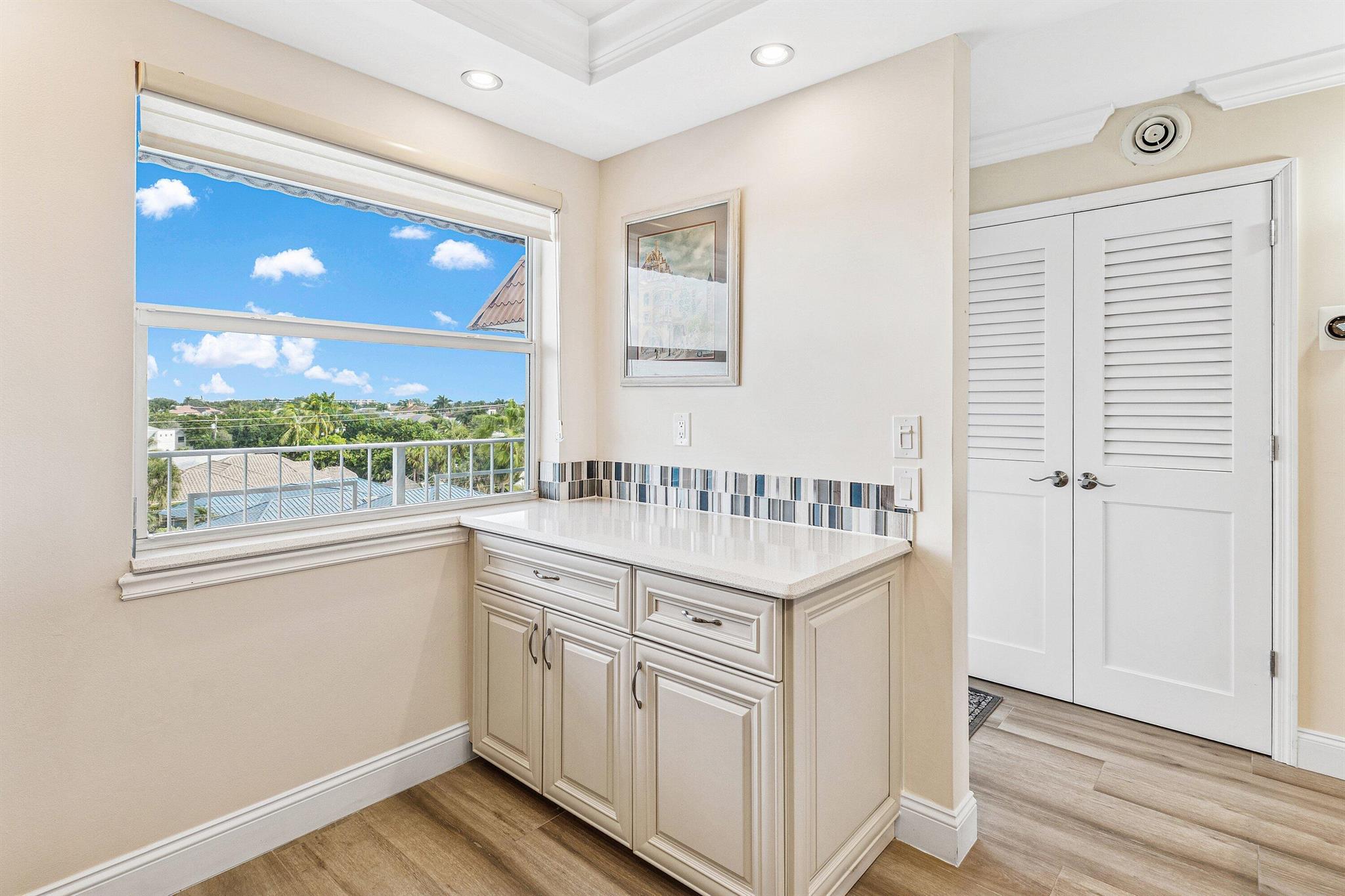 TROPIC BAY CONDO - Residential