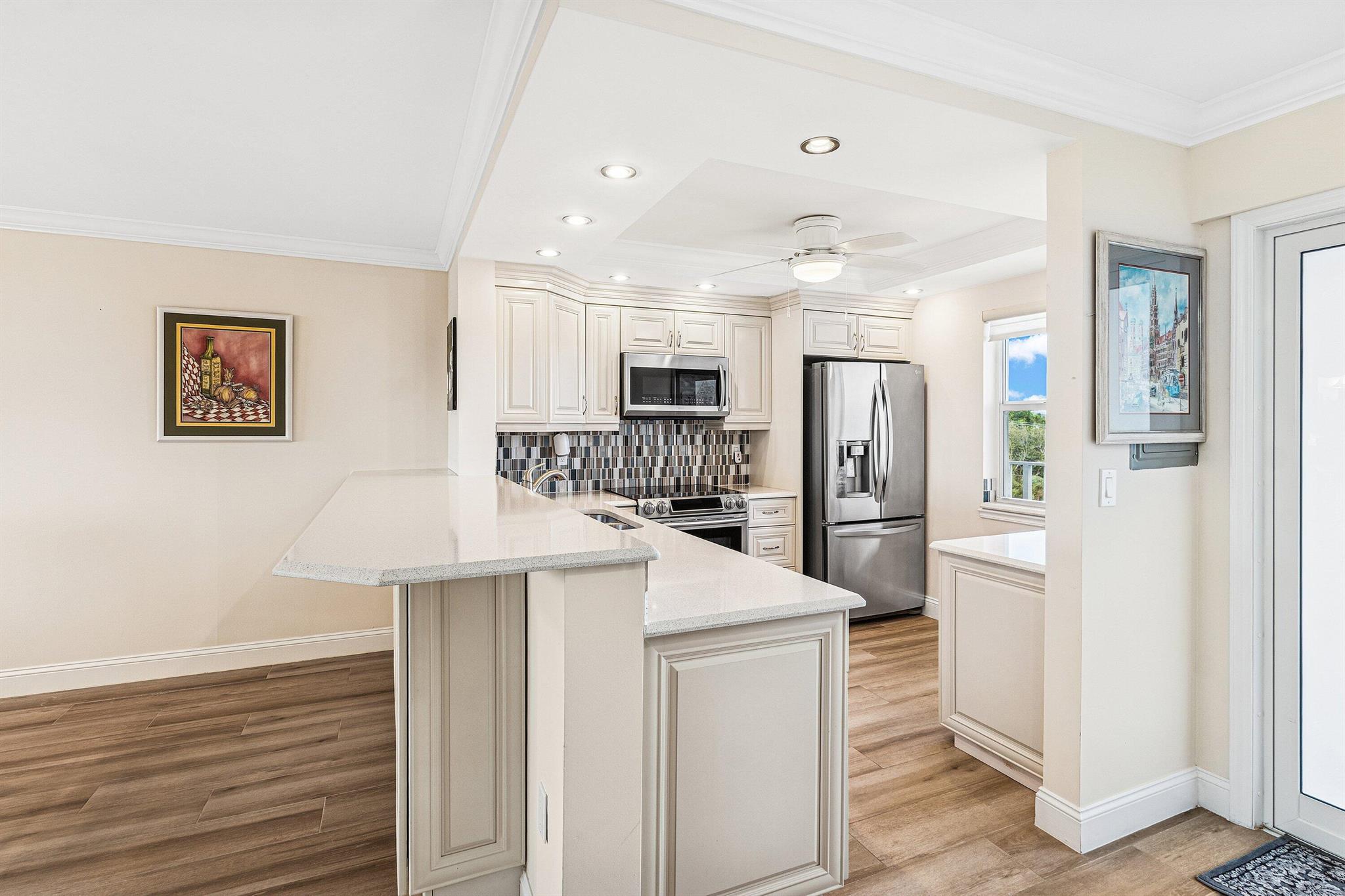 TROPIC BAY CONDO - Residential