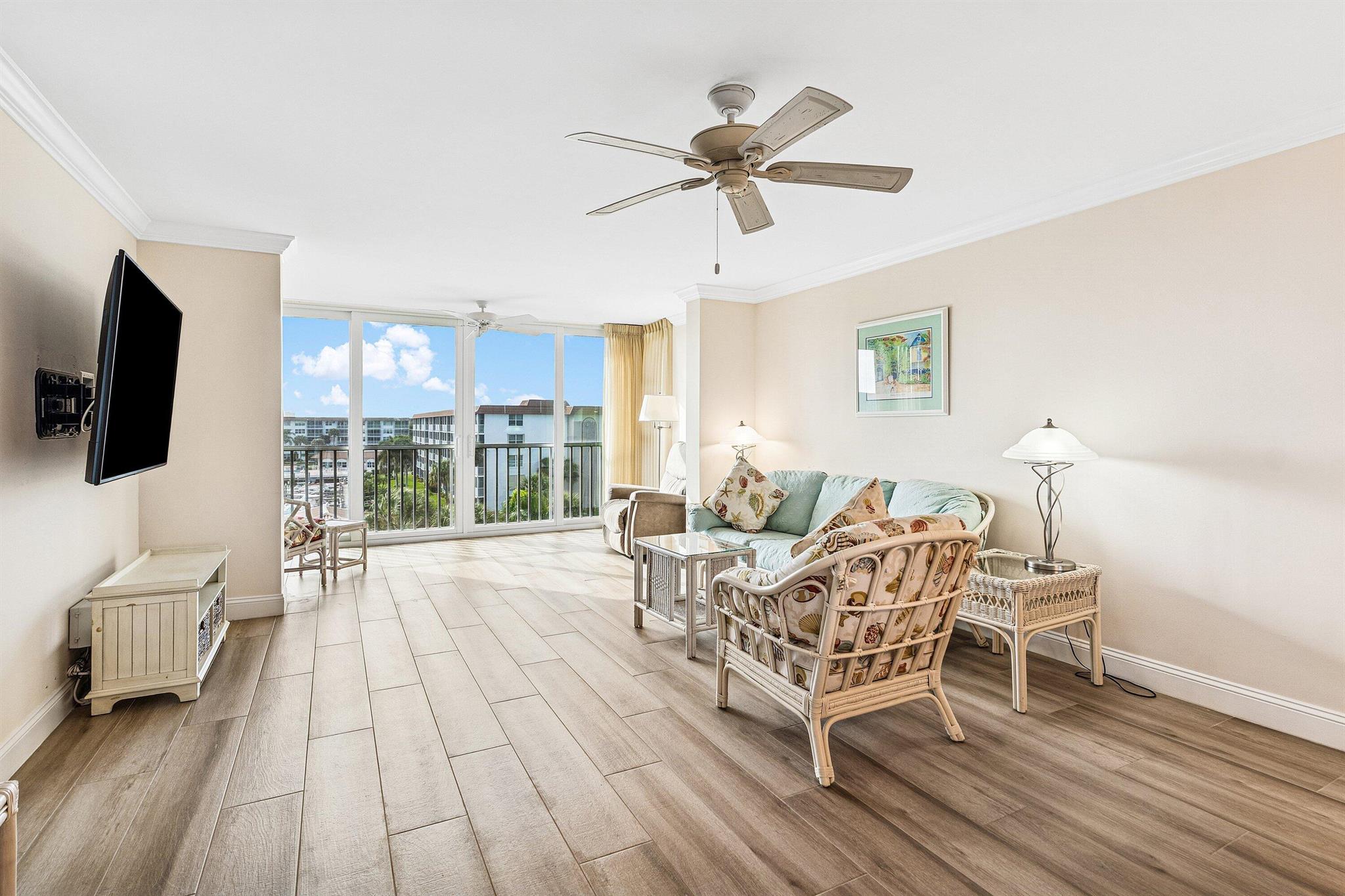 TROPIC BAY CONDO - Residential