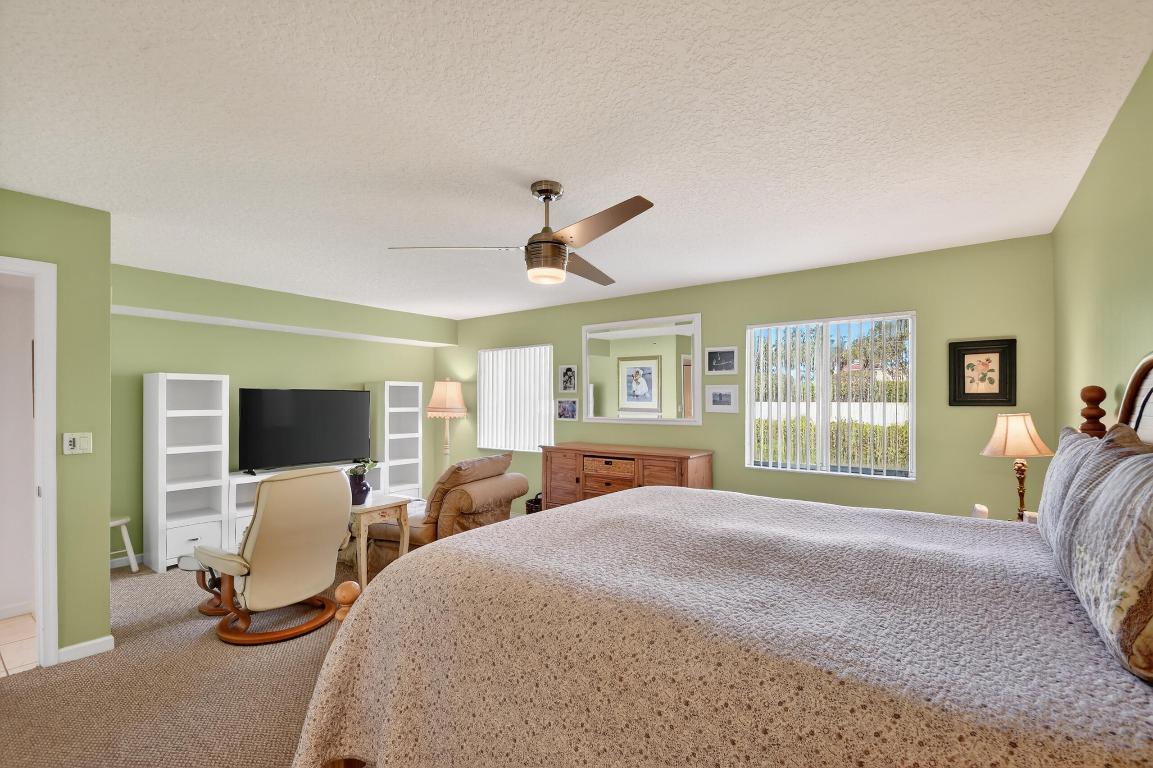 CORAL LAKES - REGAL SHORES CONDO - Residential