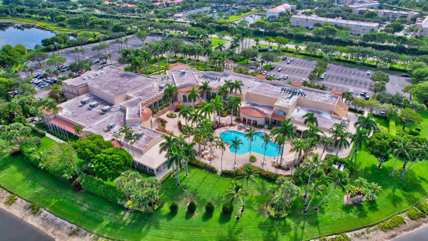 CORAL LAKES - REGAL SHORES CONDO - Residential