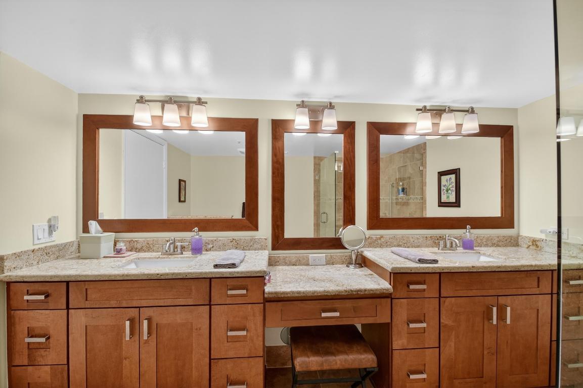 CORAL LAKES - REGAL SHORES CONDO - Residential