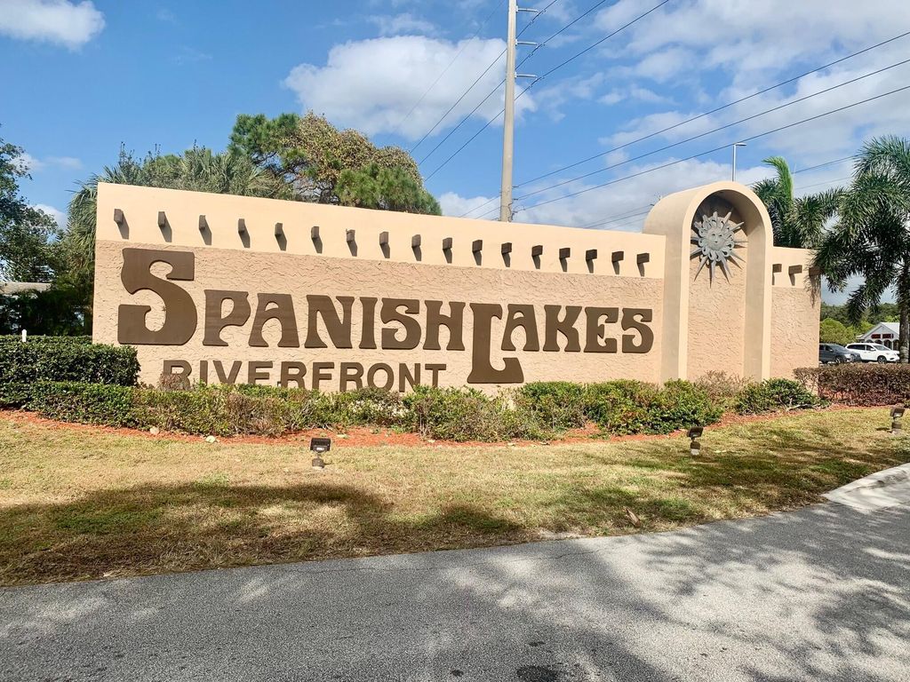 Photo of 19 Galeria Way, Port Saint Lucie, FL 34952 (MLS # R11045021)