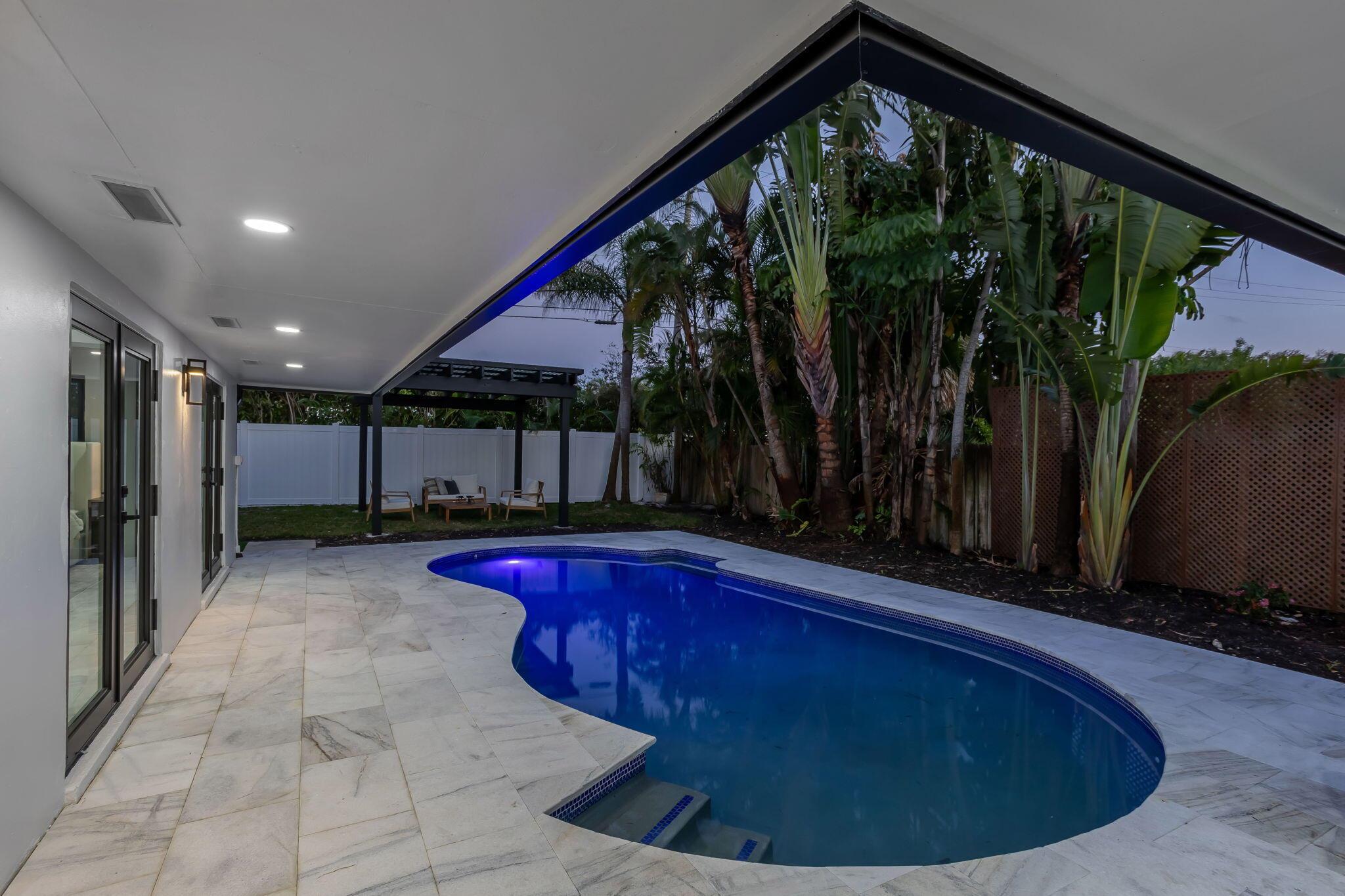BOCA ISLANDS SEC 1 IN - Residential
