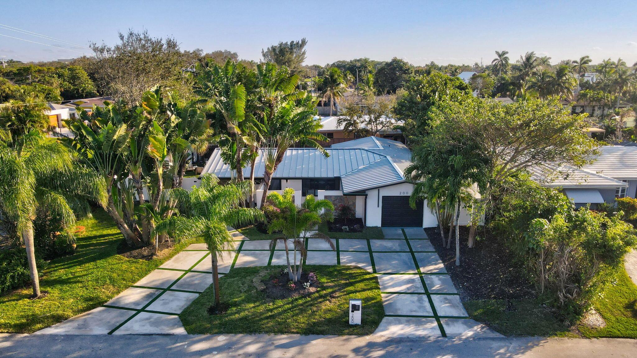 BOCA ISLANDS SEC 1 IN - Residential