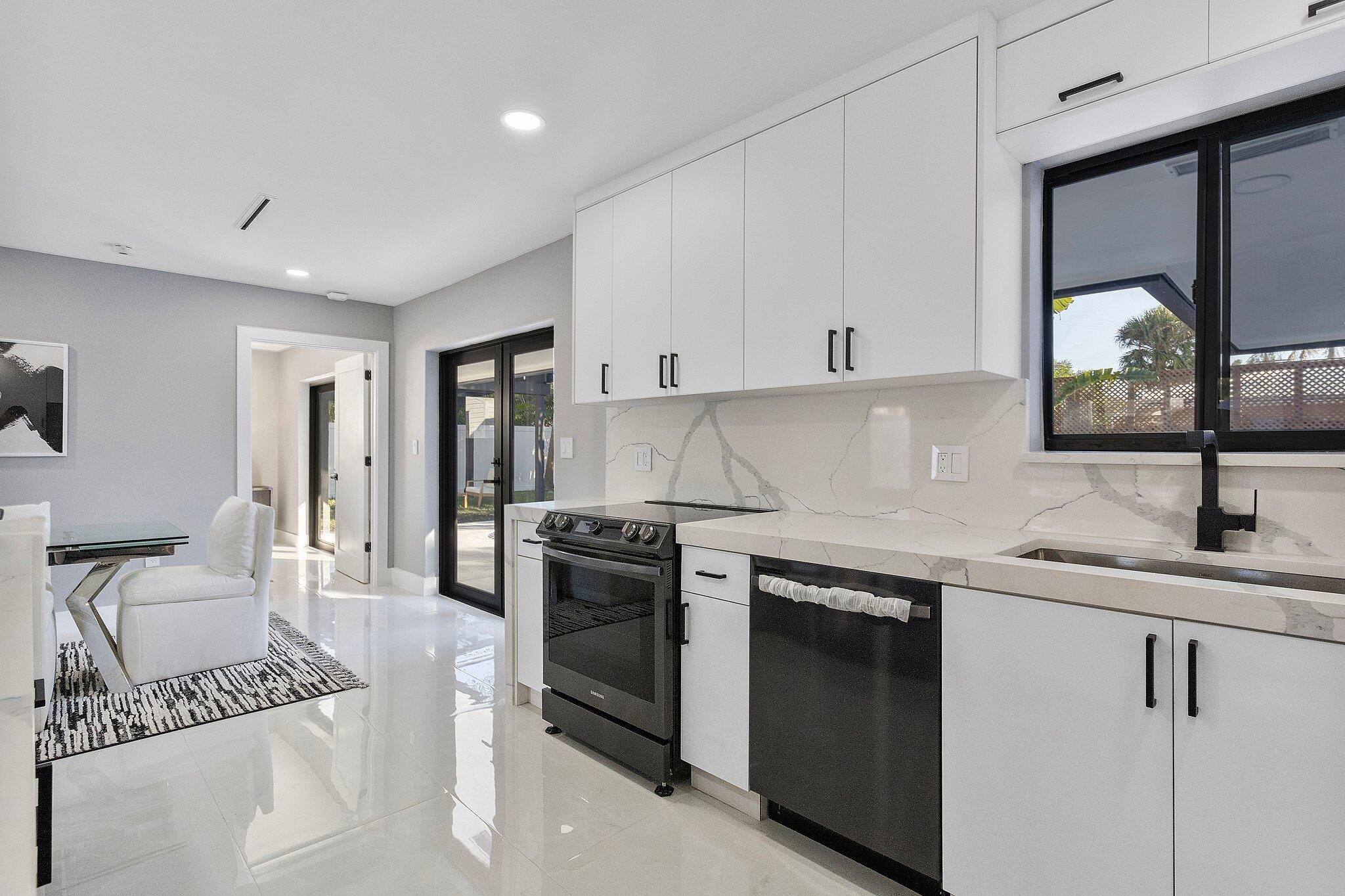BOCA ISLANDS SEC 1 IN - Residential