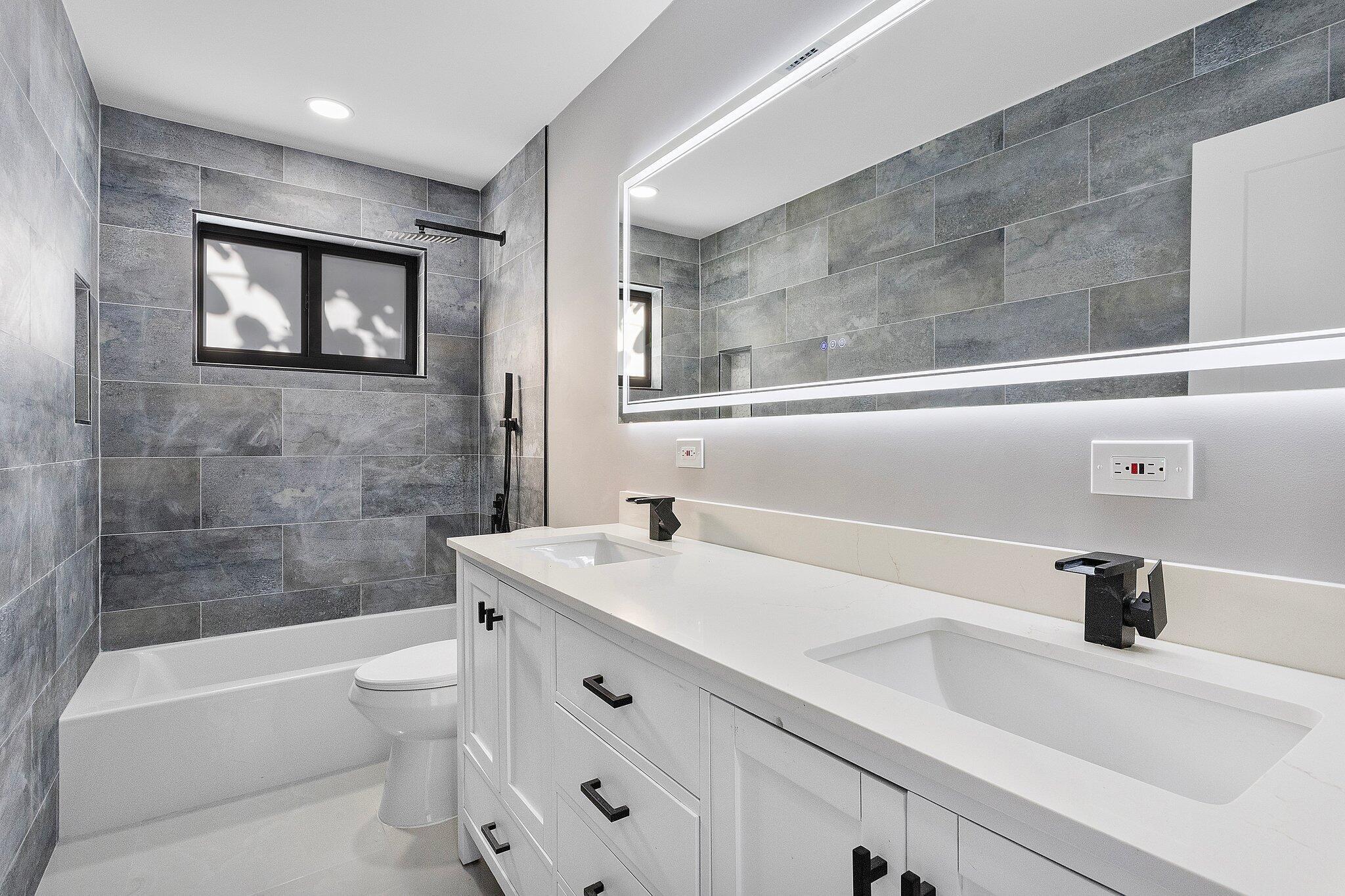 BOCA ISLANDS SEC 1 IN - Residential