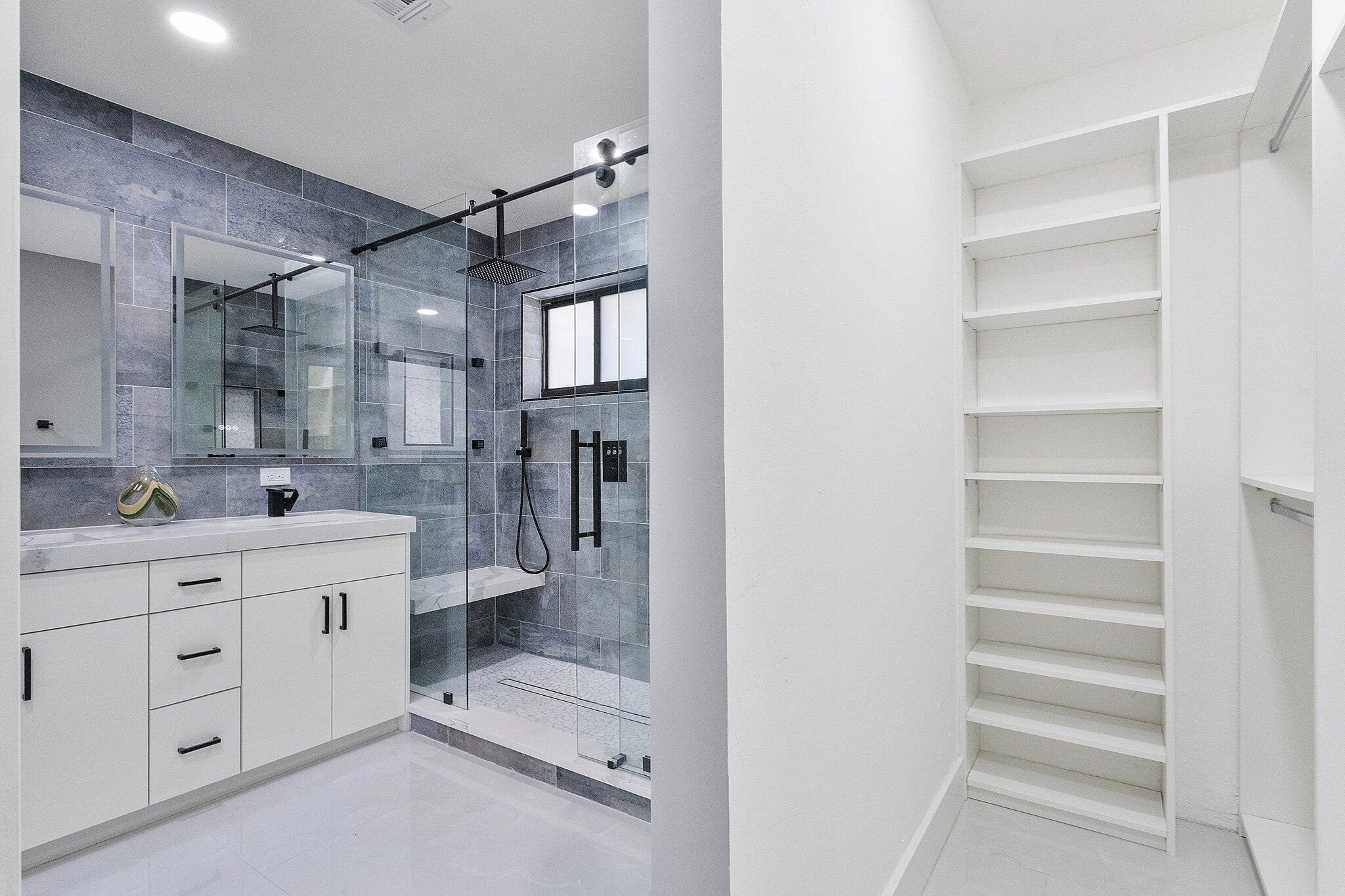 BOCA ISLANDS SEC 1 IN - Residential